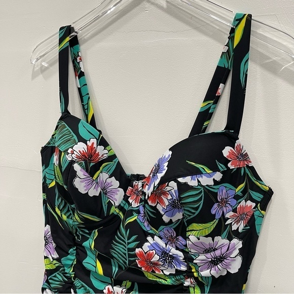 Old Navy Floral One-Piece Swimsuit Black 1X - Picture 3 of 8